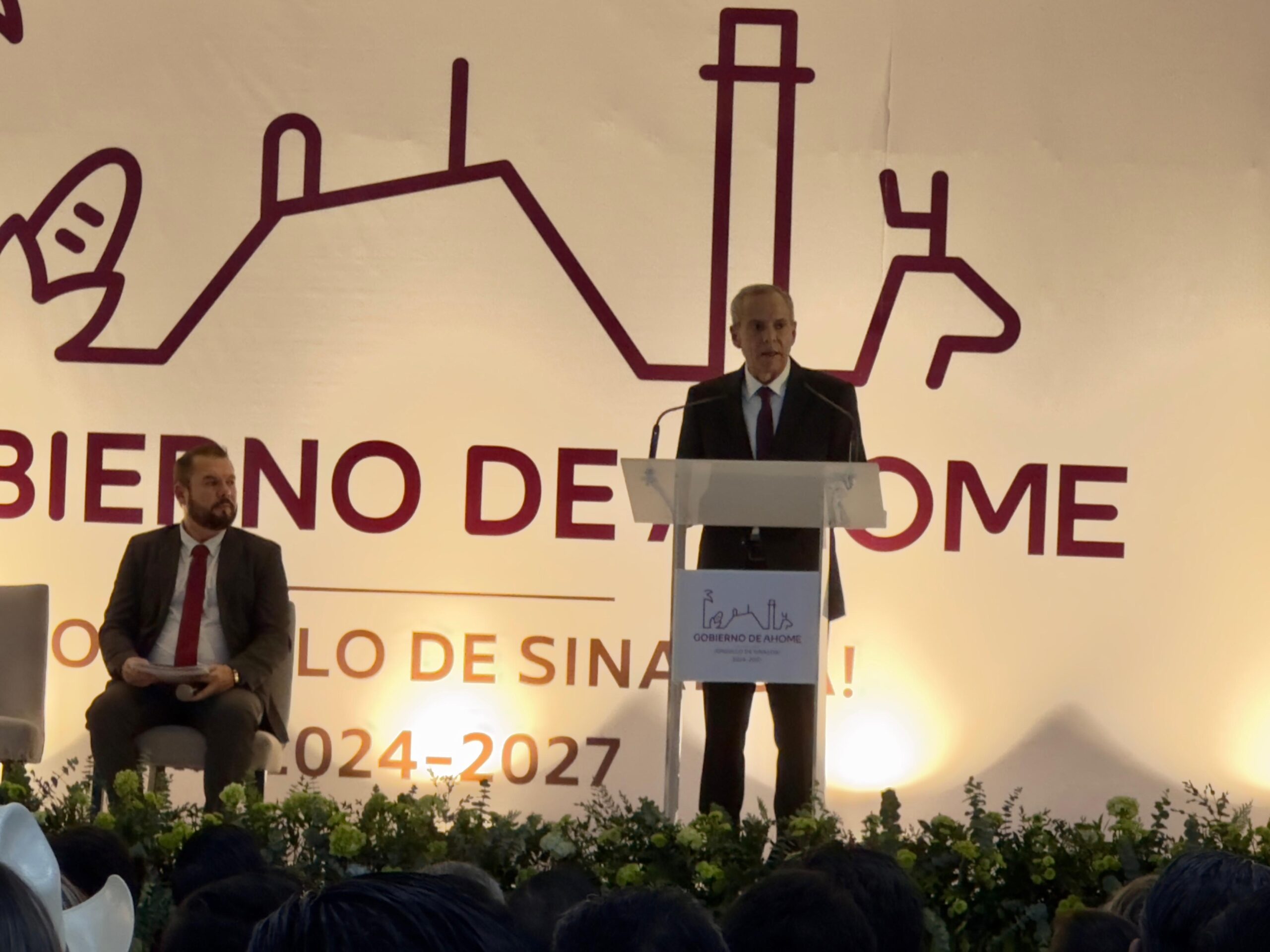Gerardo Vargas Landeros toma protesta como alcalde de Ahome