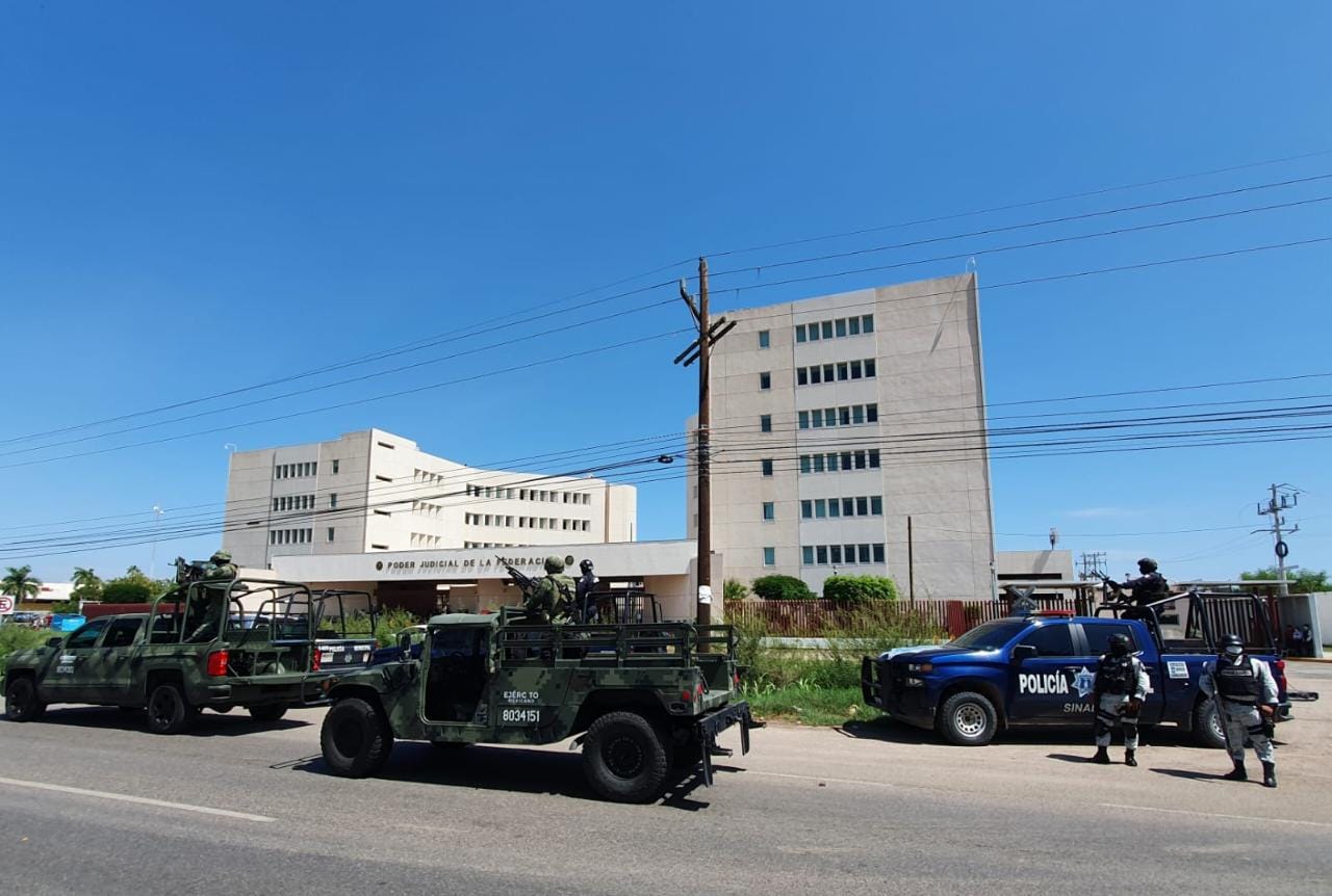Operativo por artefacto explosivo