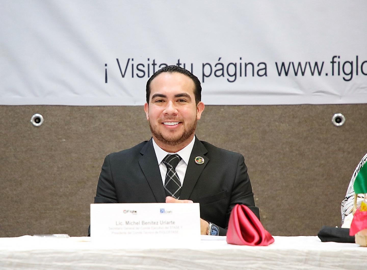 Michel Benítez Uriarte.